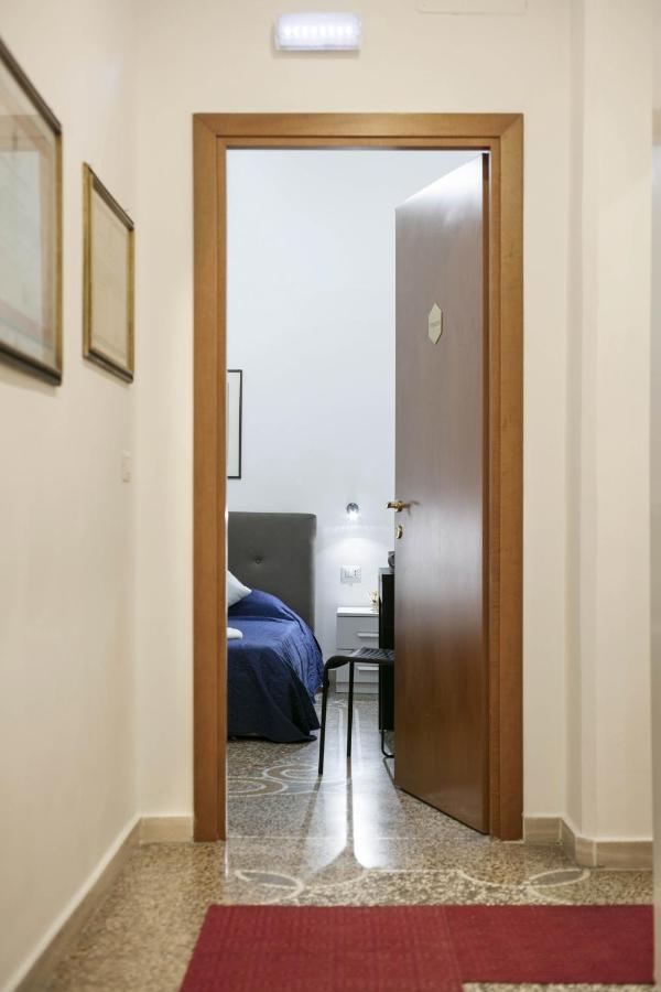 Lorenzo'S - Vatican Guest House Rom Exterior foto